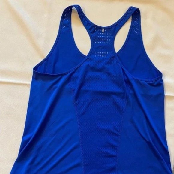 Old Navy Tops - Moving Sale last day 4/30-   $3 in a bundle        EUC